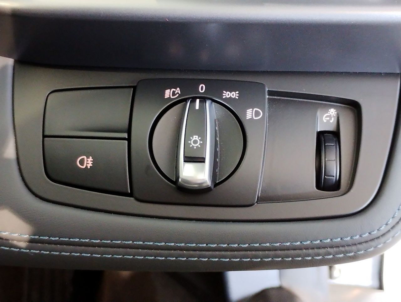 I12 i8 Coupe LCI B38 1.5i