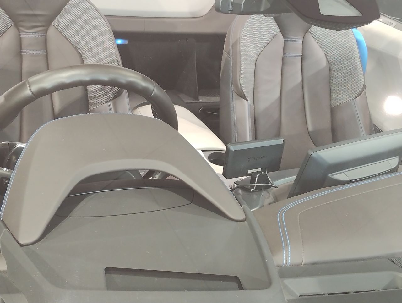 I15 i8 Roadster B38 1.5i