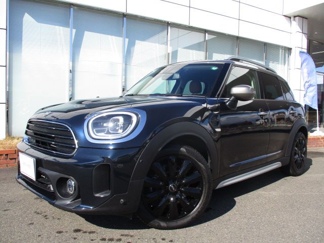 MINI COOPER D CROSSOVER.
