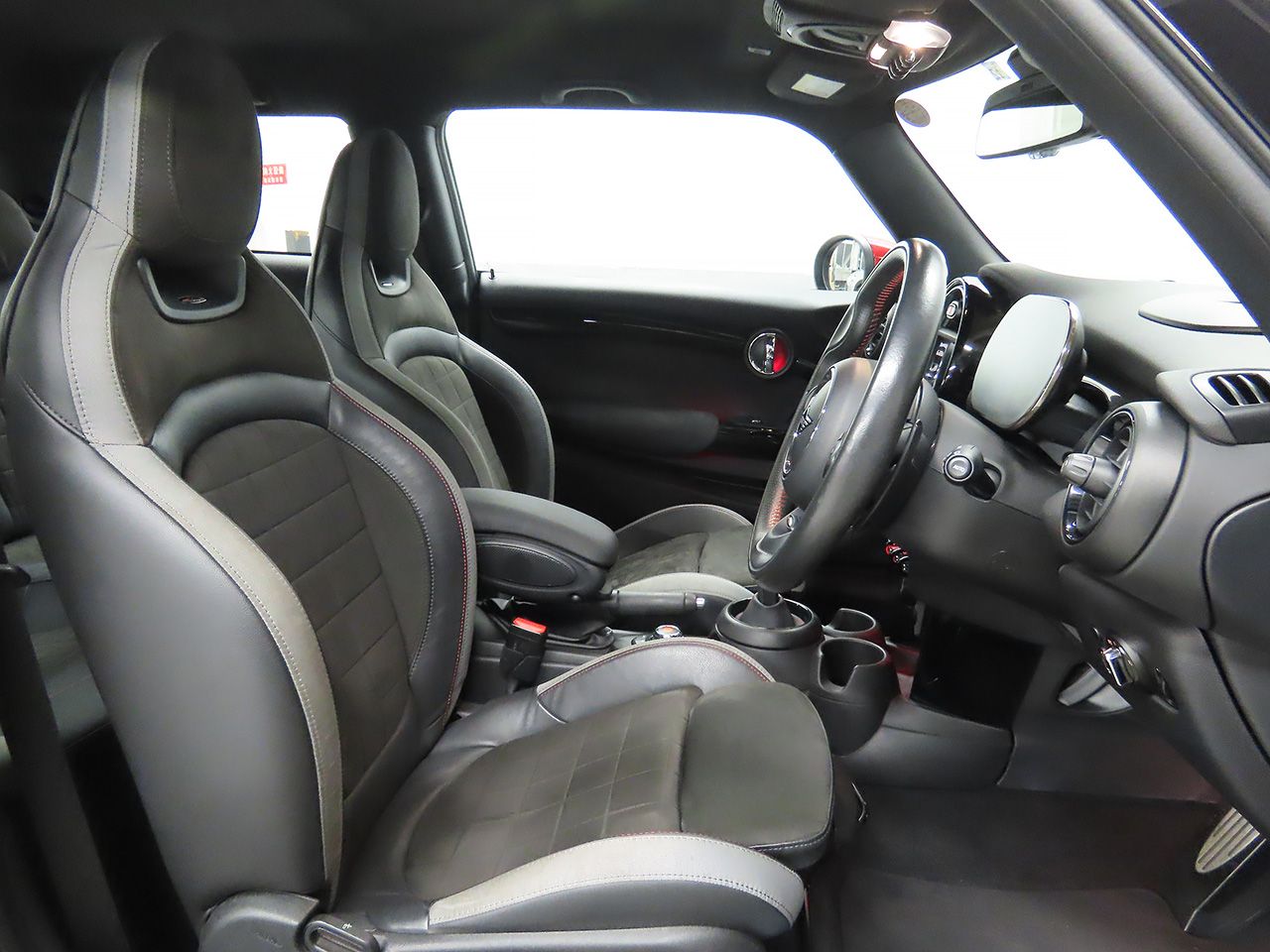 F56 MINI JOHN COOPER WORKS