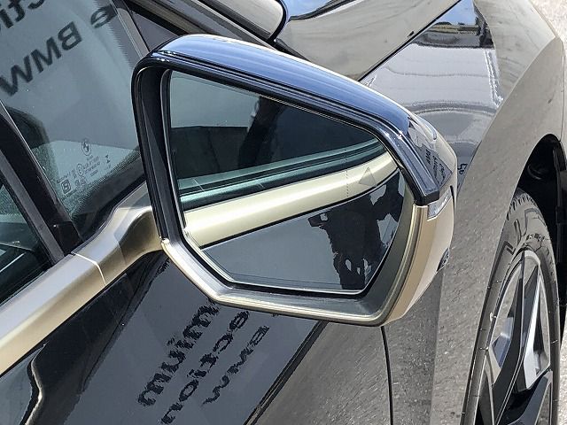 i20 iX xDrive40