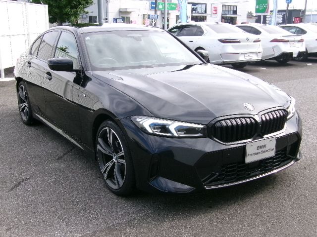 320d xDrive Berline RHD