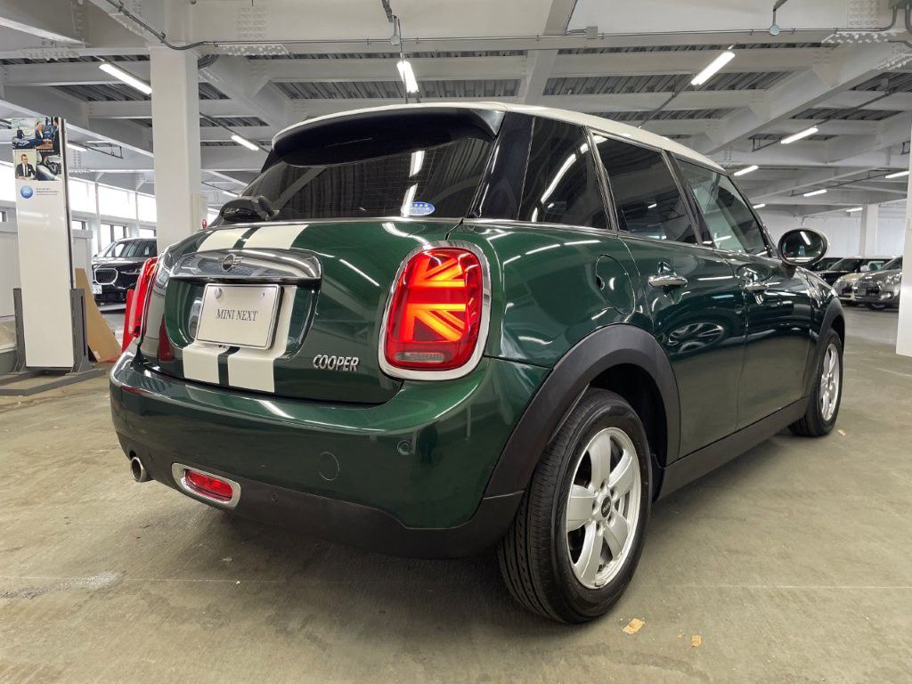 F55 MINI Cooper 5-Door Hatch LCI