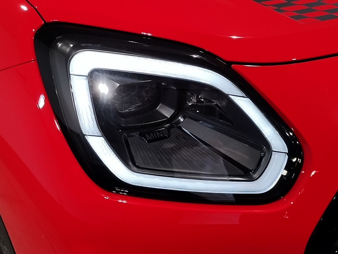 U25 MINI John Cooper Works Countryman ALL4