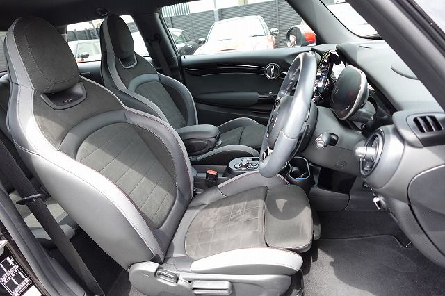 MINI JCW 3 Dr