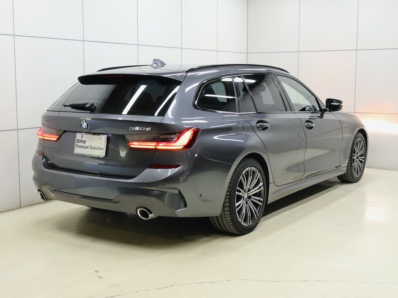 G21 320d xDrive Touring RHD