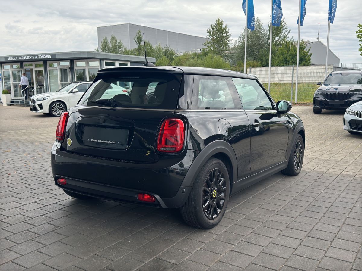 MINI Cooper SE
