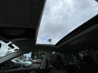 530i Sedan