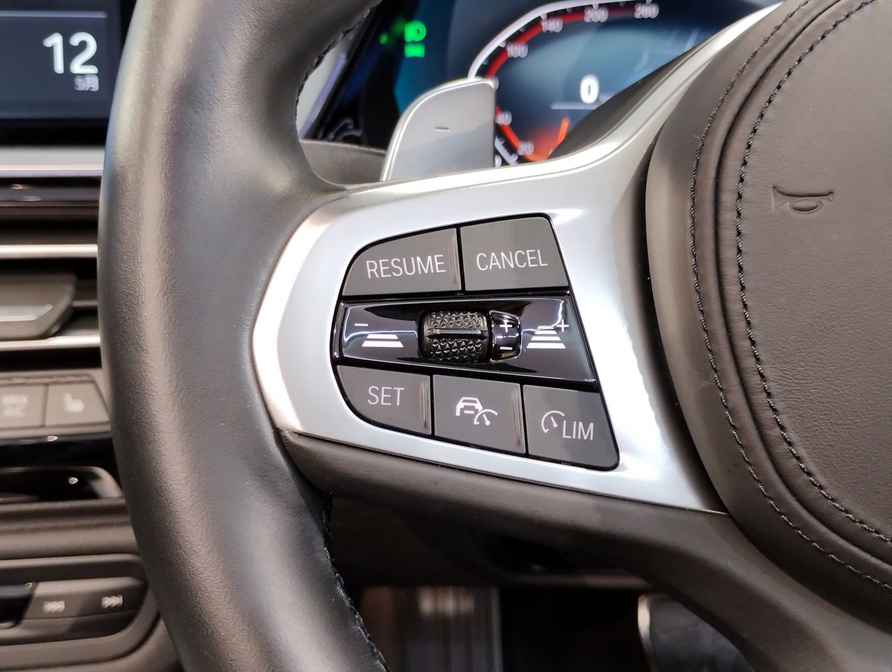 G29 z4 sDrive20i RHD