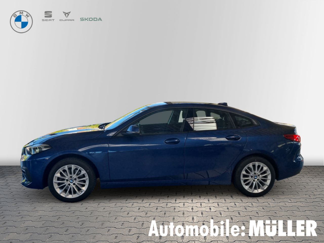 BMW 218