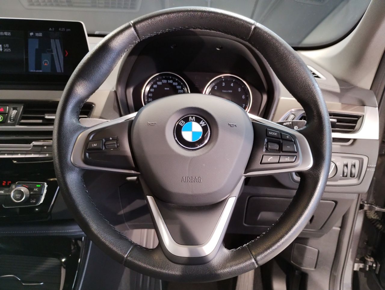 X1 sDrive18i RHD