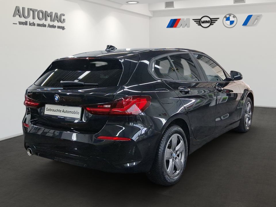 BMW 118