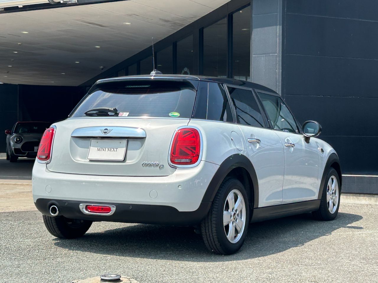 MINI F55 Cooper D 5dr Hatch LCI