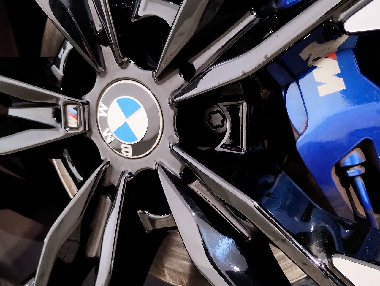 G01 X3 M40d RHD LCI ZA