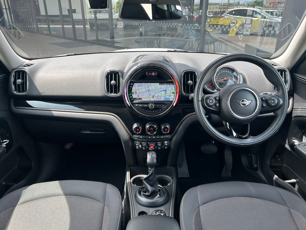 MINI CROSSOVER COOPER D