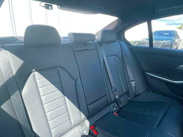 G20 330e Saloon RHD MX