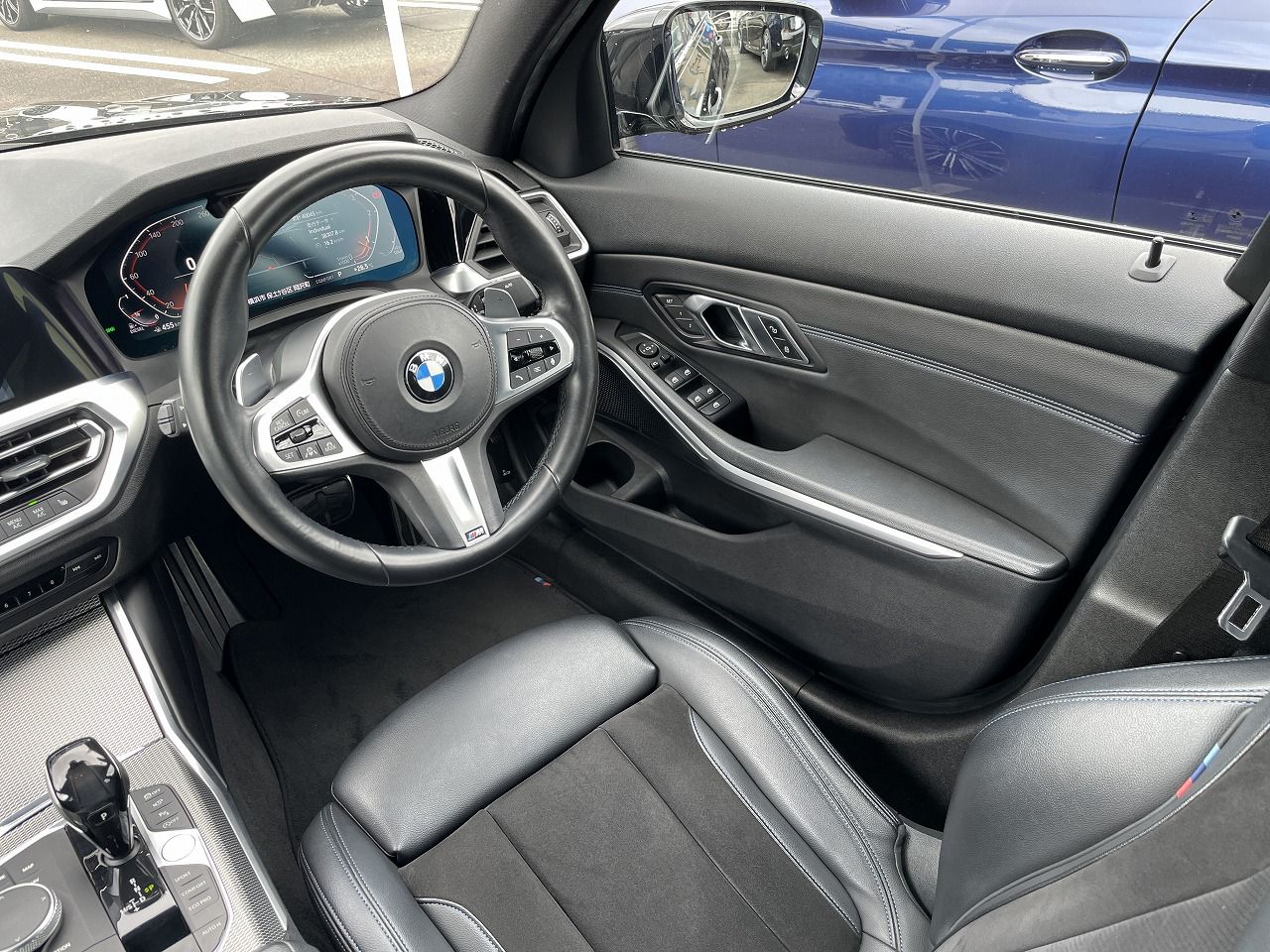 G20 320d xDrive RHD Saloon