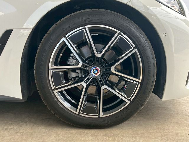 G26 420d xDrive Gran Coupe RHD