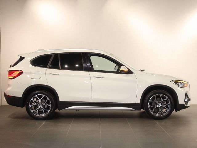 X1 sDrive18i RHD