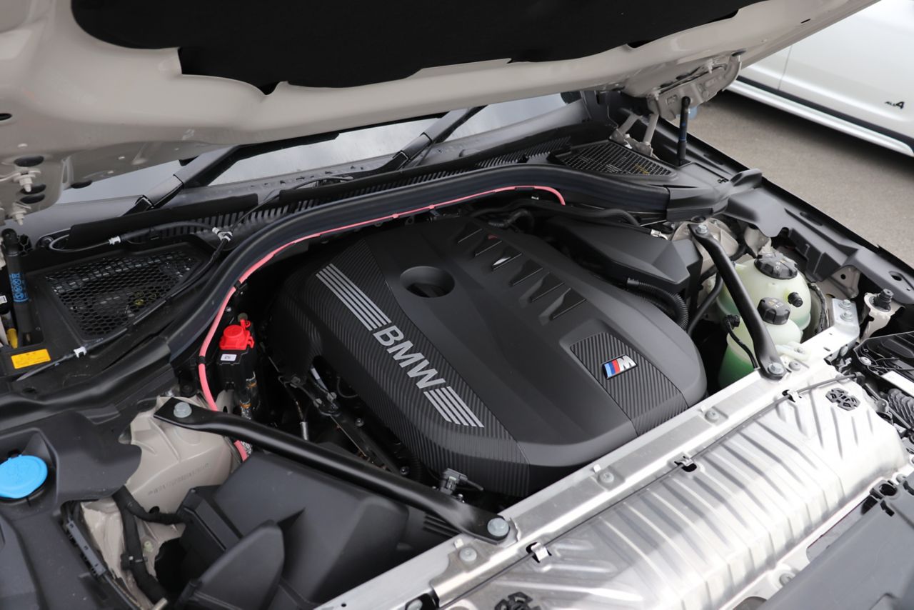 X3 M50 US