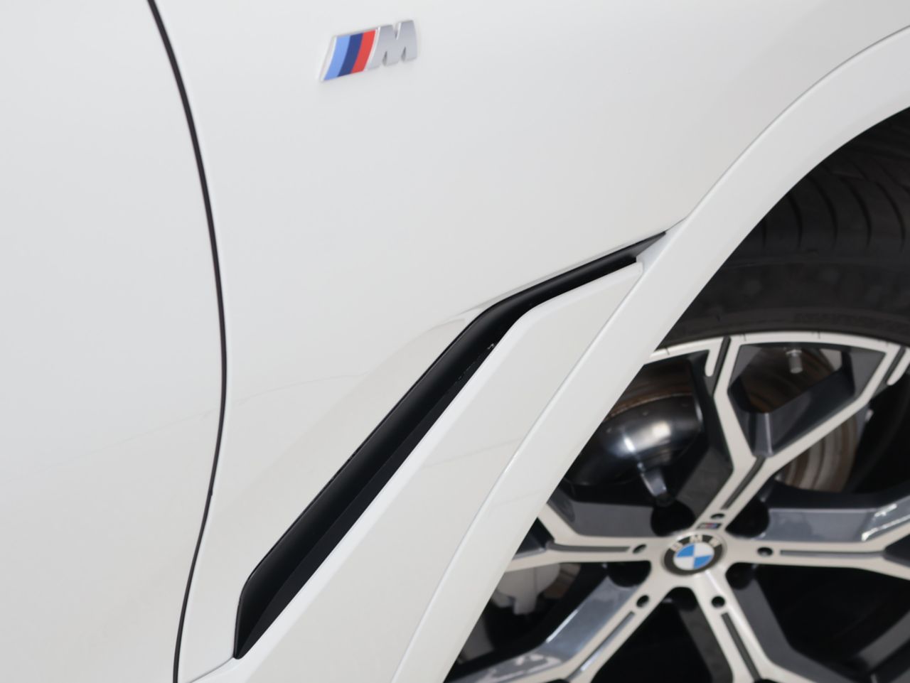 X6 xDrive30d M Sport RHD