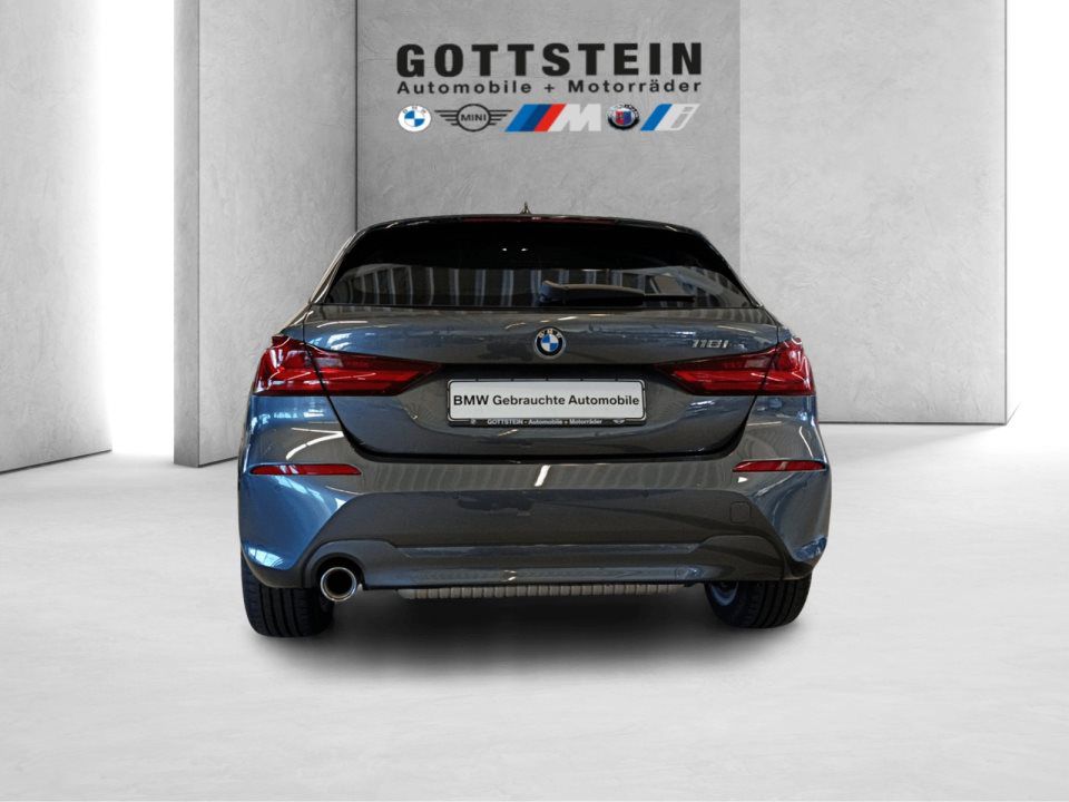 BMW 118