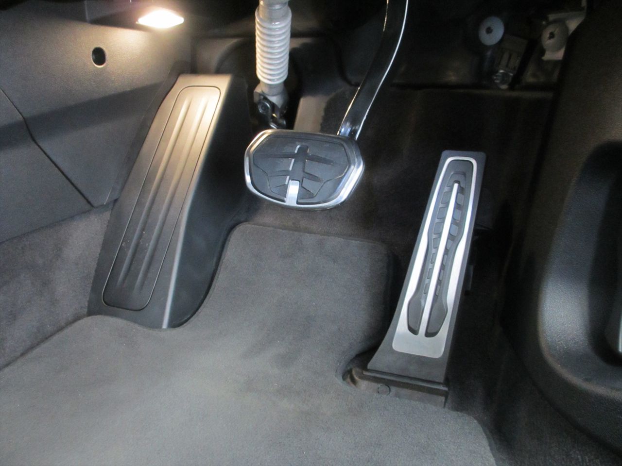 F40 118d Sports Hatch 5-door B47 2.0d