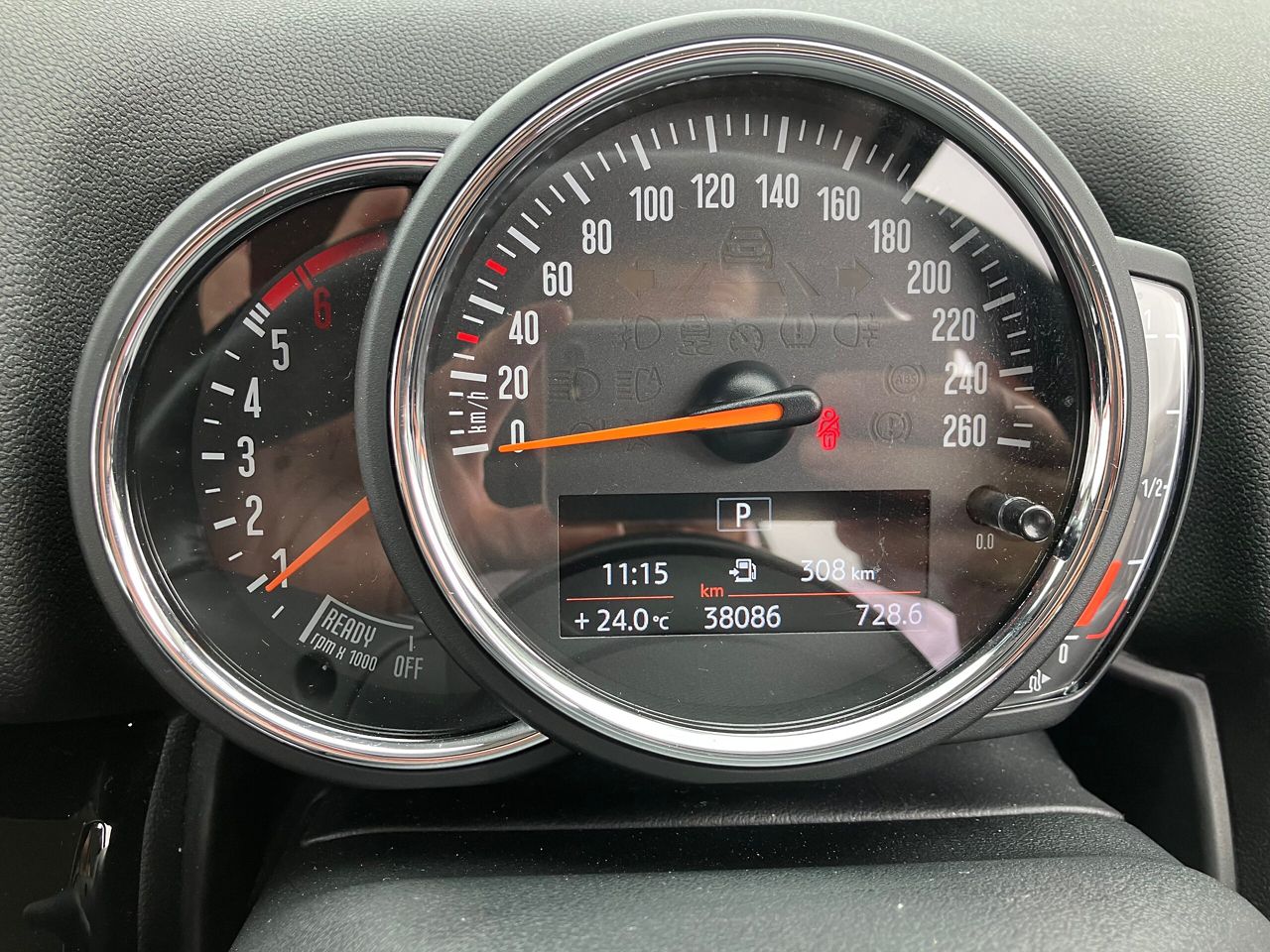 MINI CROSSOVER COOPER D ALL4