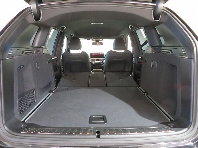 G01 X3 xDrive20d RHD ZA LCI