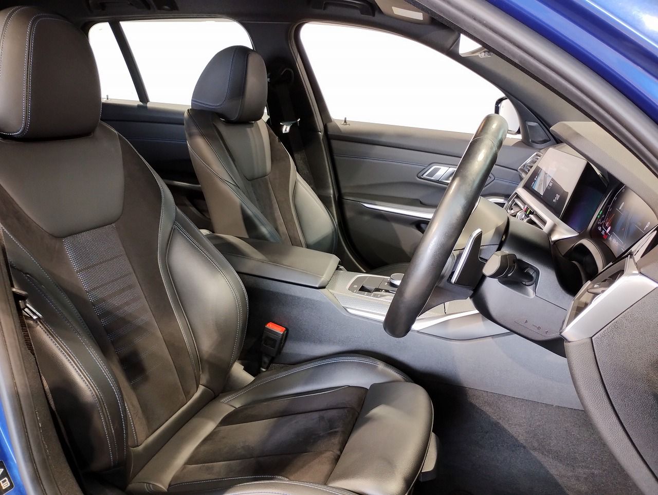 G21 320d xDrive Touring RHD