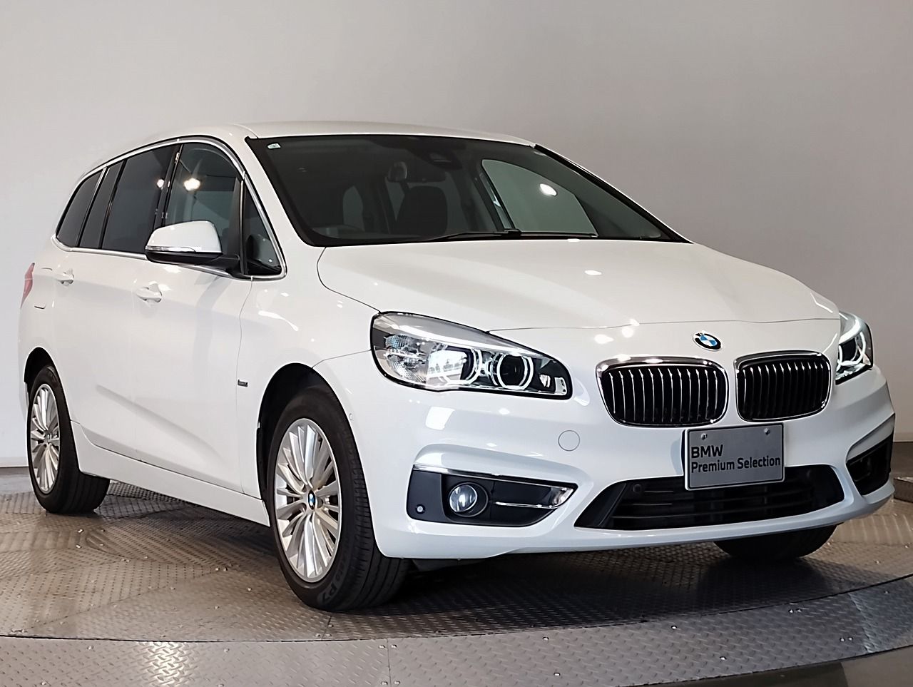 218D GRAN TOURER RHD