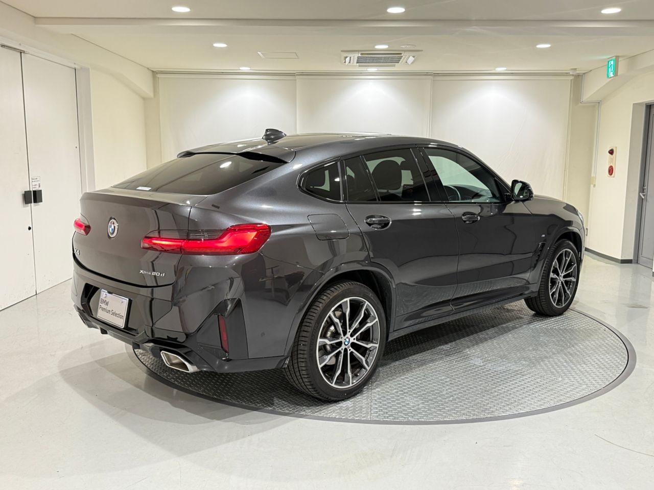 X4 xDrive20d RHD