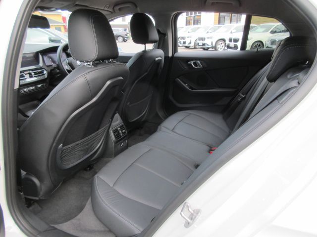 F40 118d Sports Hatch 5-door B47 2.0d