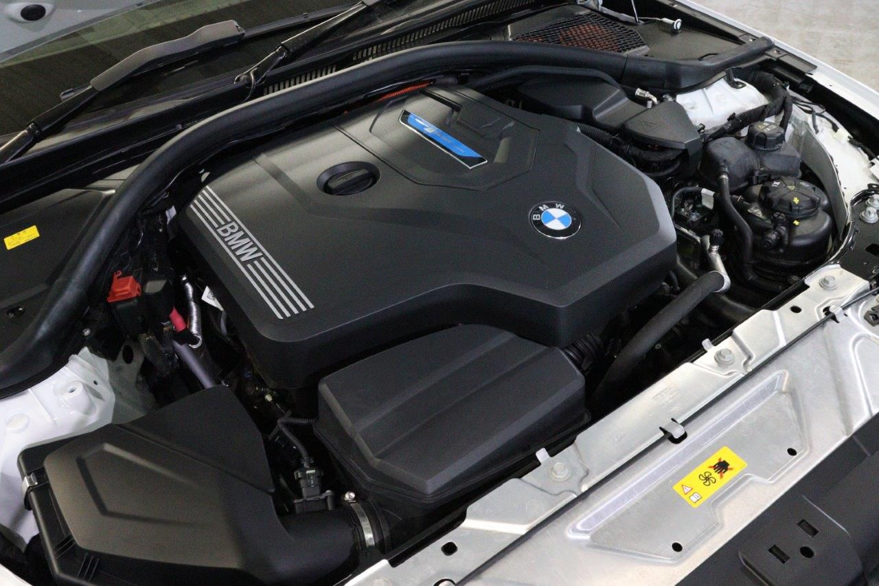 G20 330e Saloon LCI RHD MX