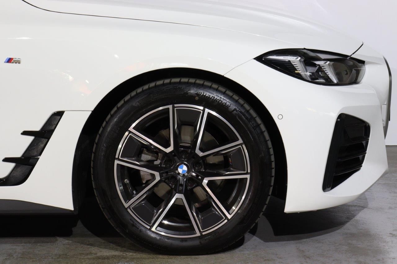 G** ***i G*** C**** ***