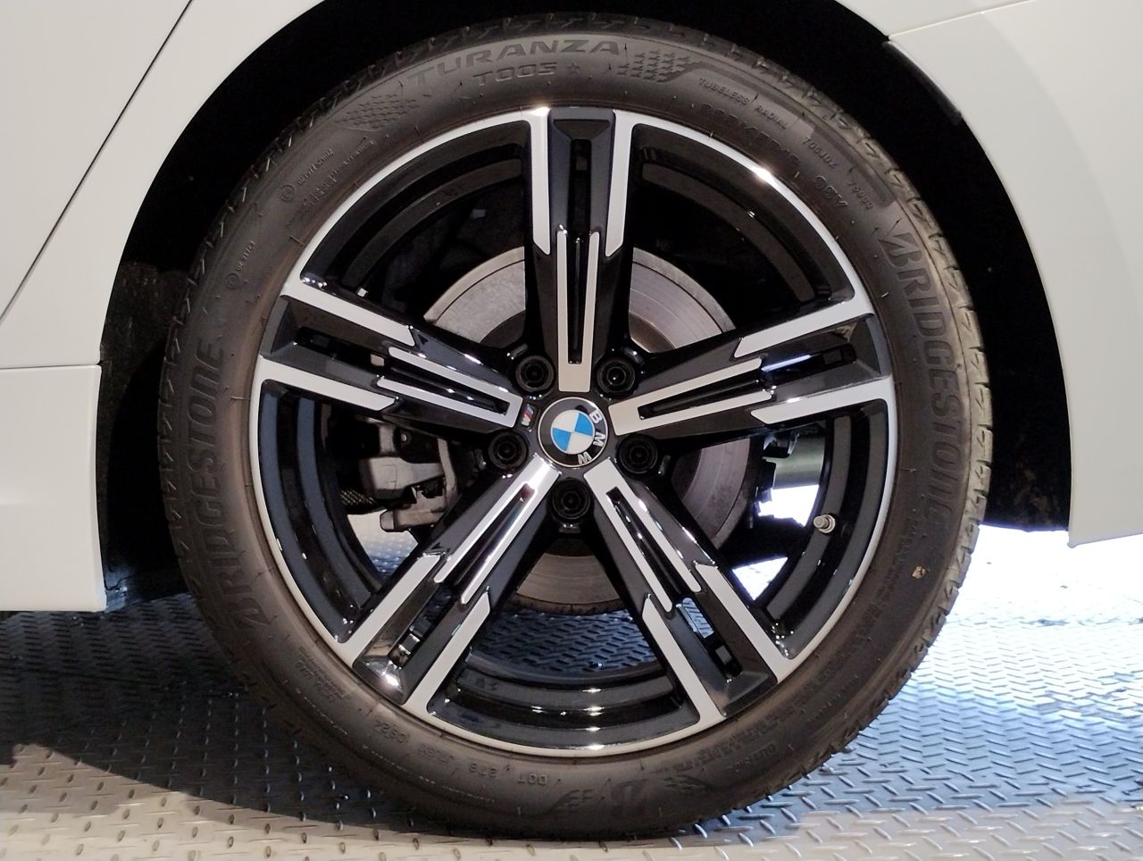 320d xDrive Berline RHD
