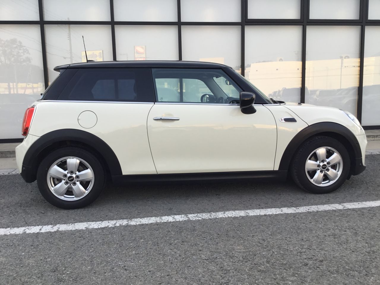 F56 MINI Cooper 3-Door Hatch LCI