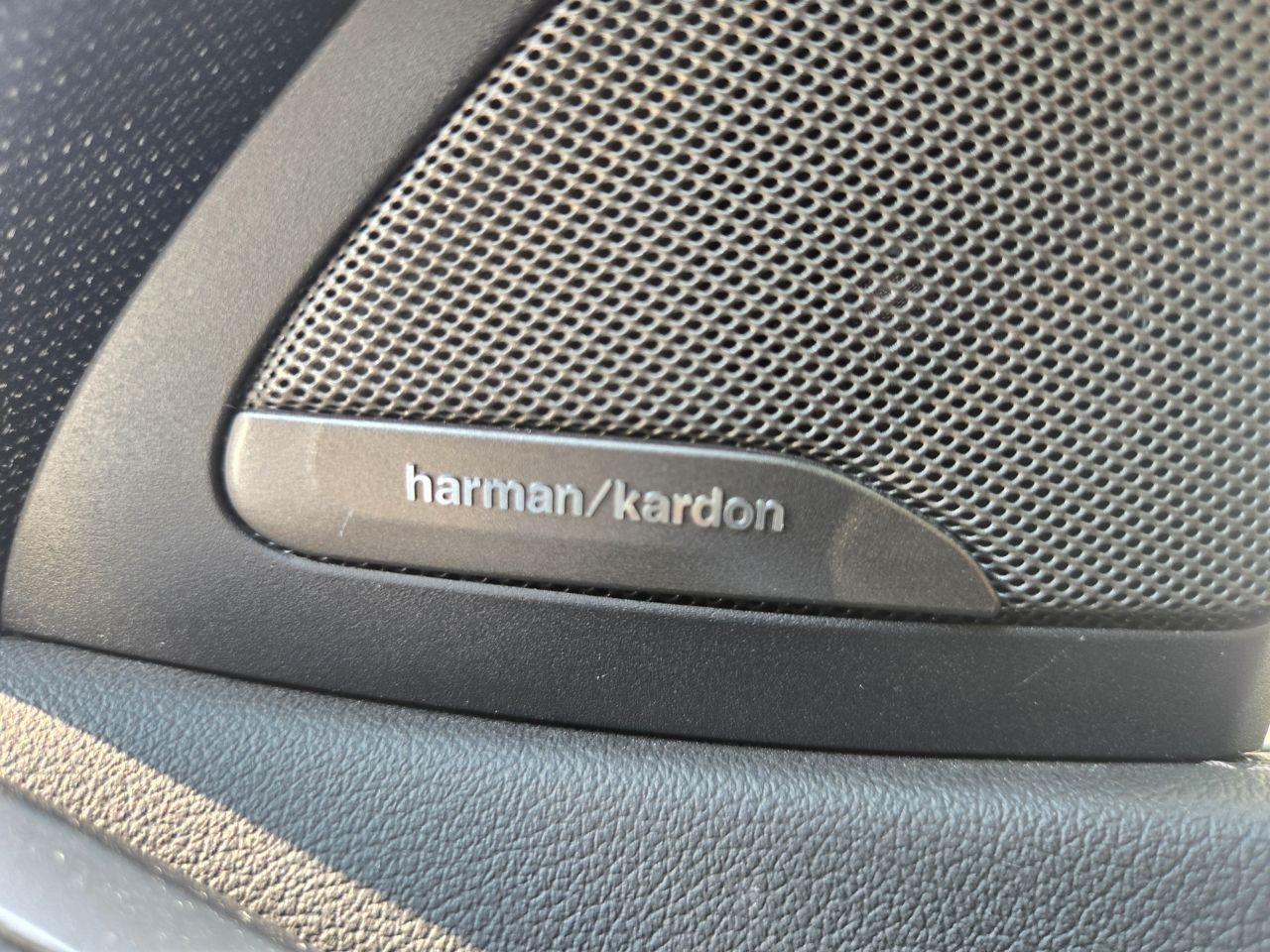 X* xDrive30d RHD