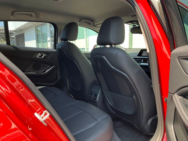 F40 118d Sports Hatch 5-door B47 2.0d
