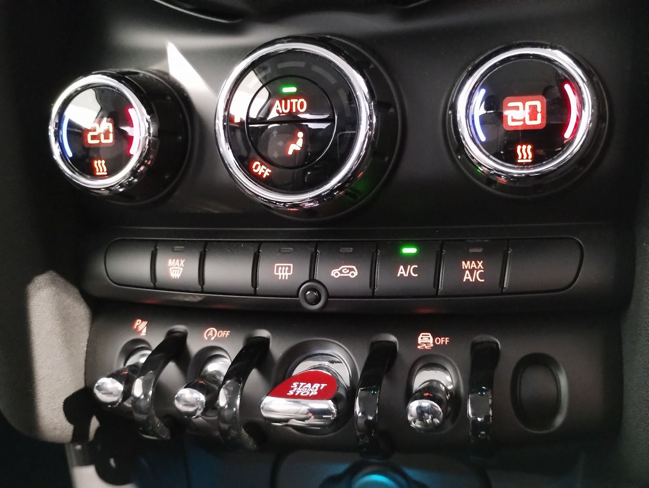 F56 MINI Cooper 3-Door Hatch LCI