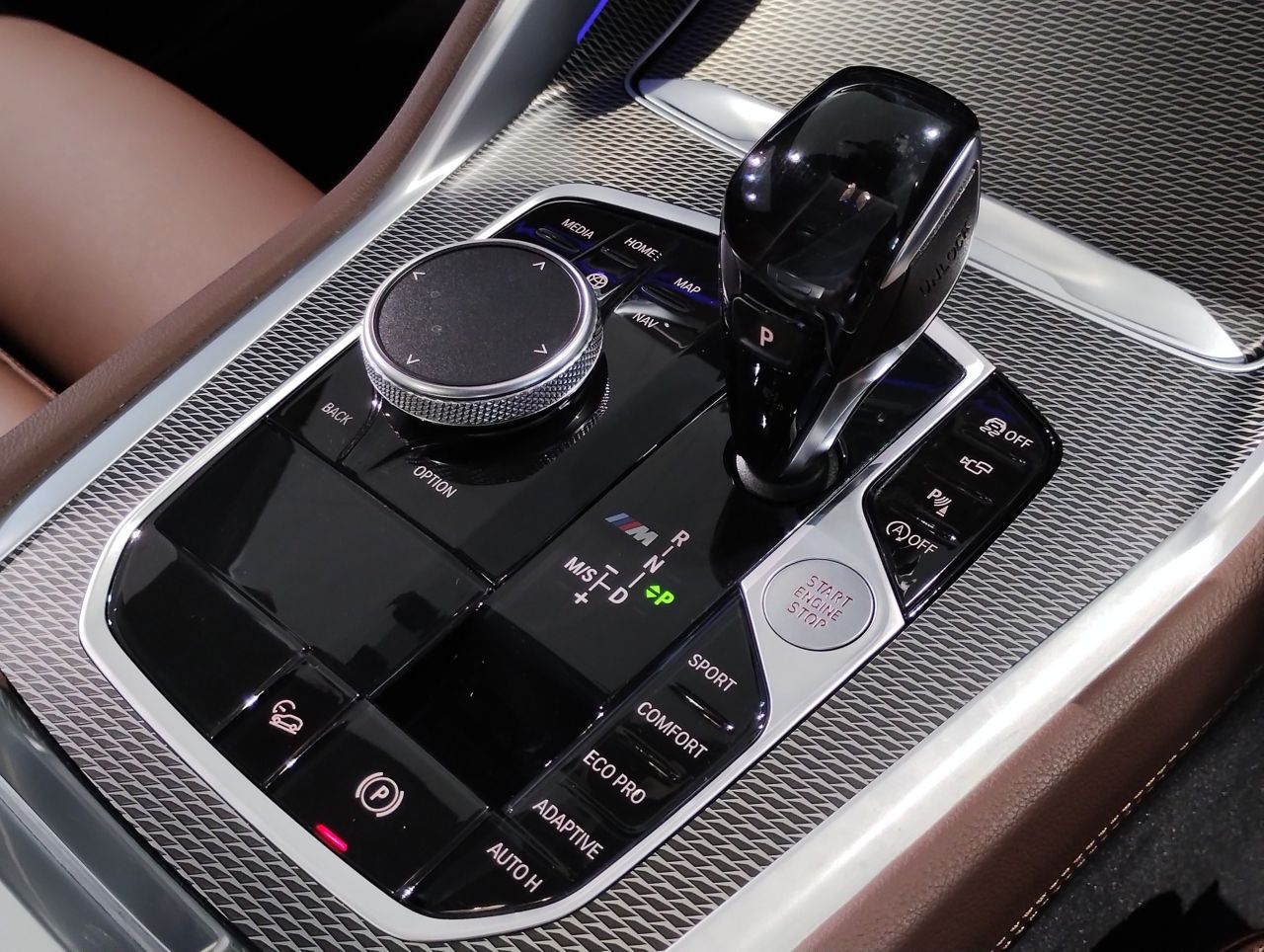 X* M50i RHD