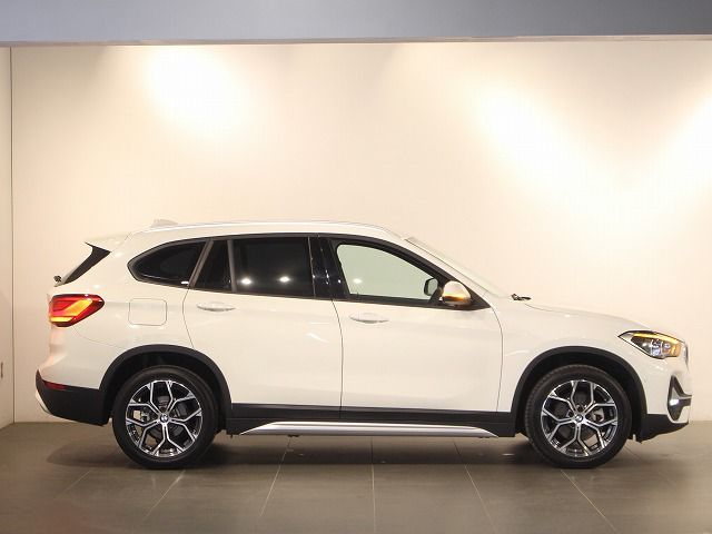 X1 sDrive18i RHD