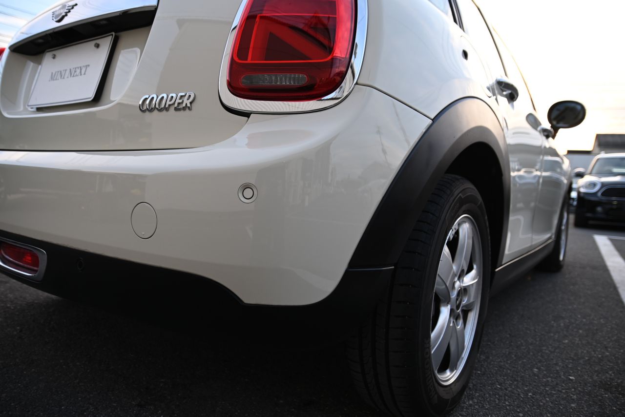 F55 MINI Cooper 5-Door Hatch LCI
