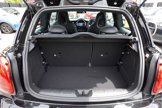 MINI JCW 3 Dr