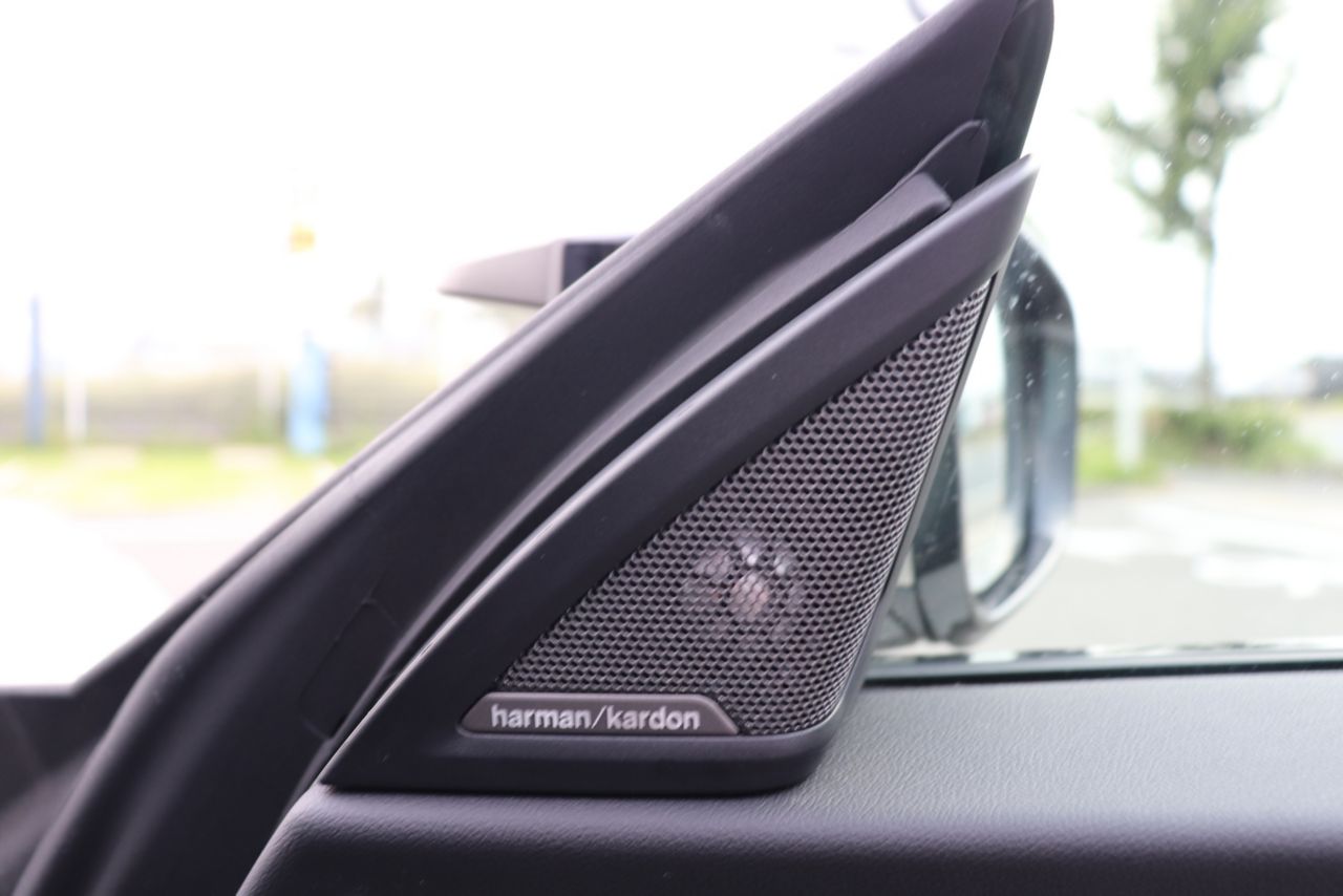 M240i xDrive Coupé RHD