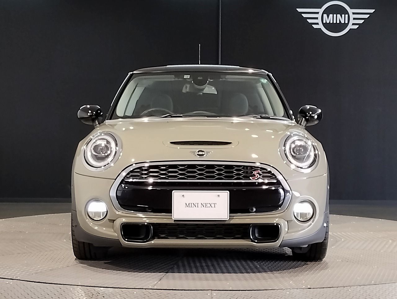 F56 COOPER S D(AT)