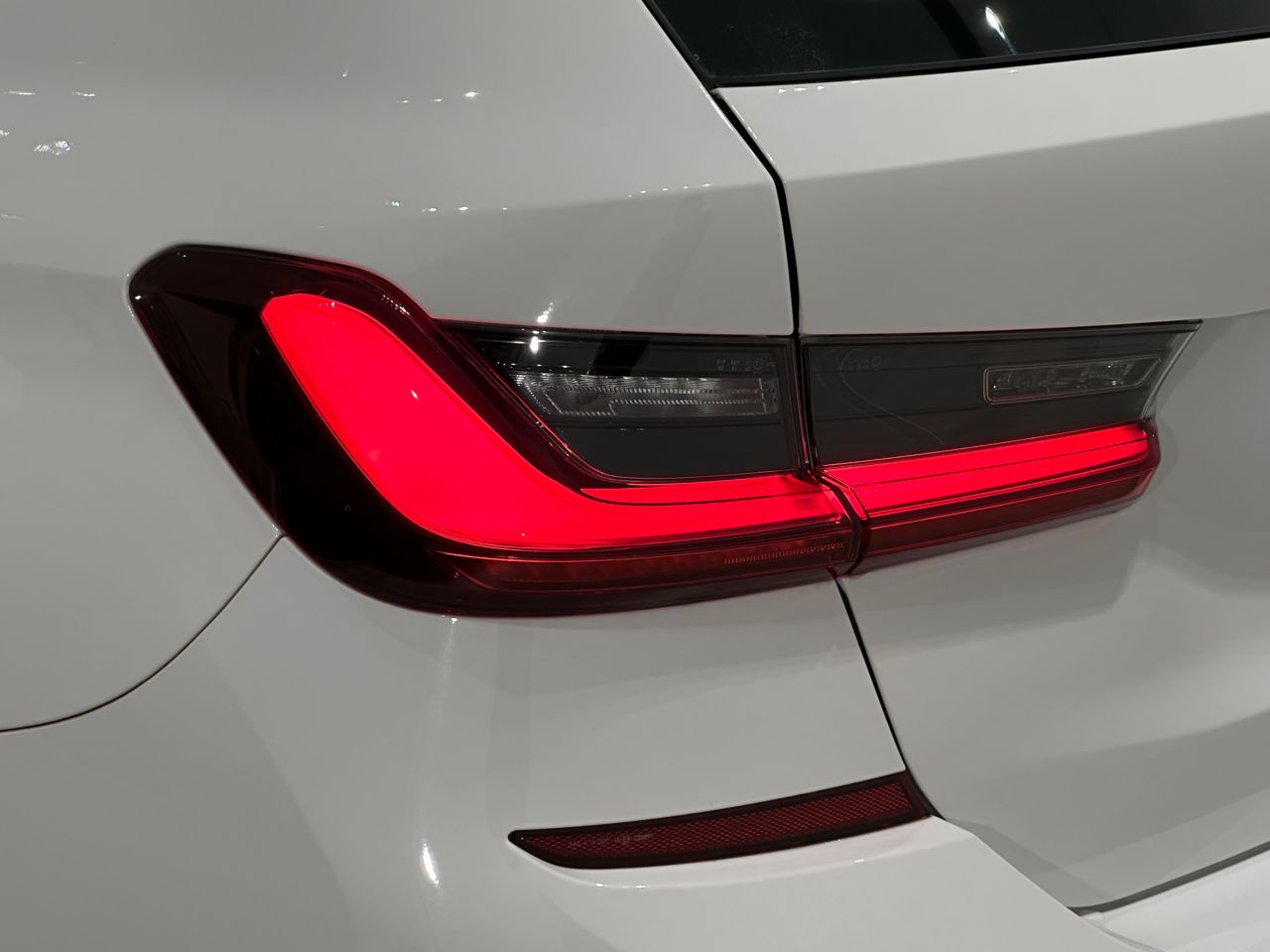 G21 318i Touring