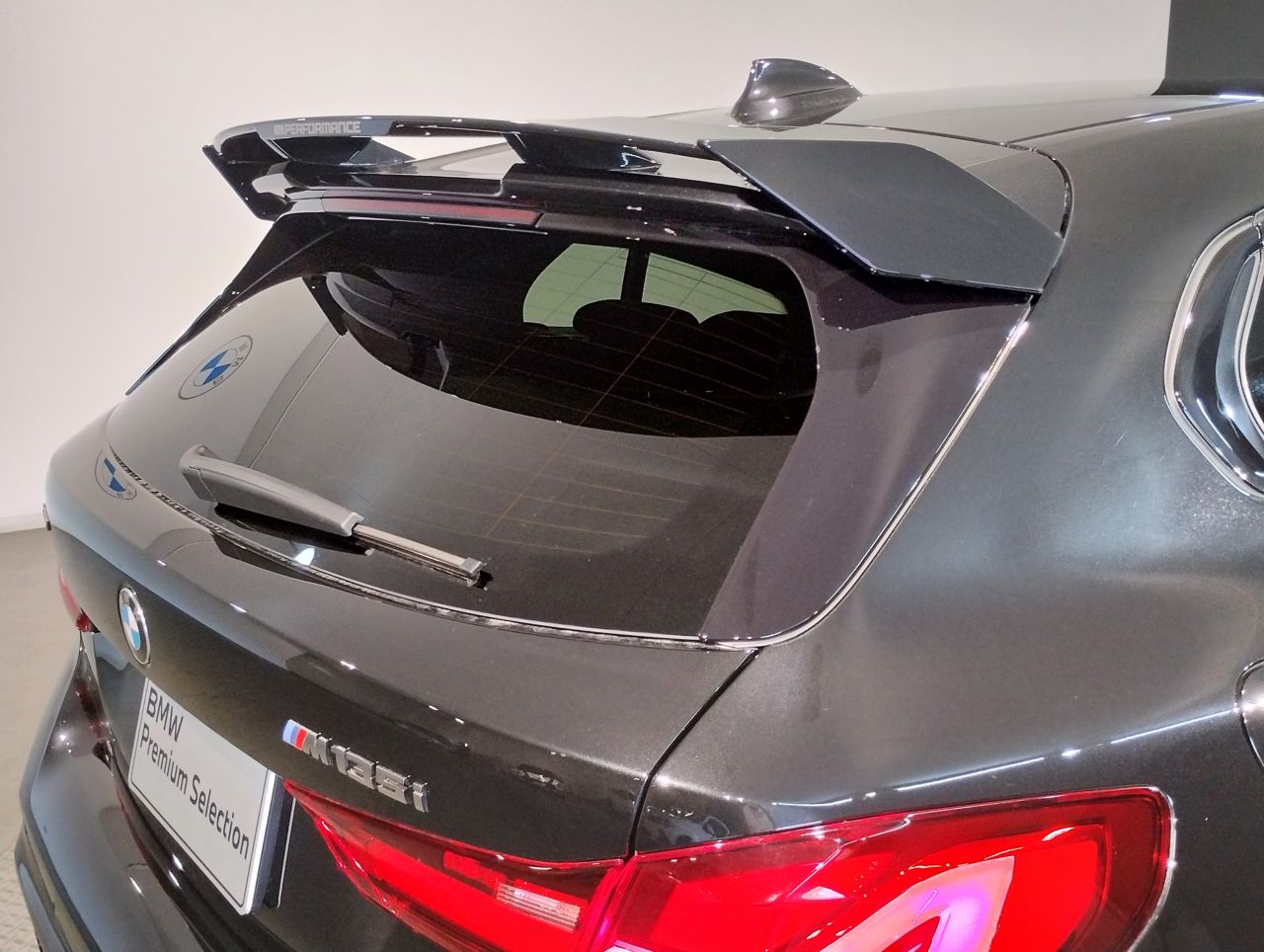F40 M135i xDrive Sports Hatch 5-door B48 2.0i