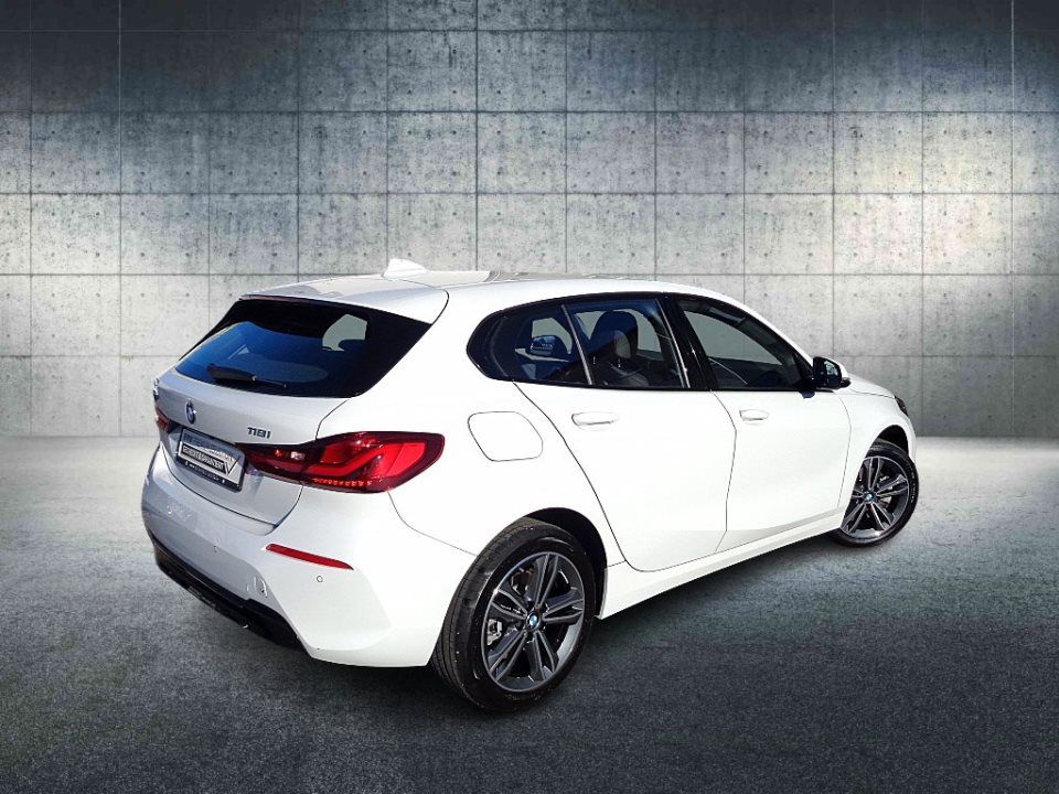 BMW 118