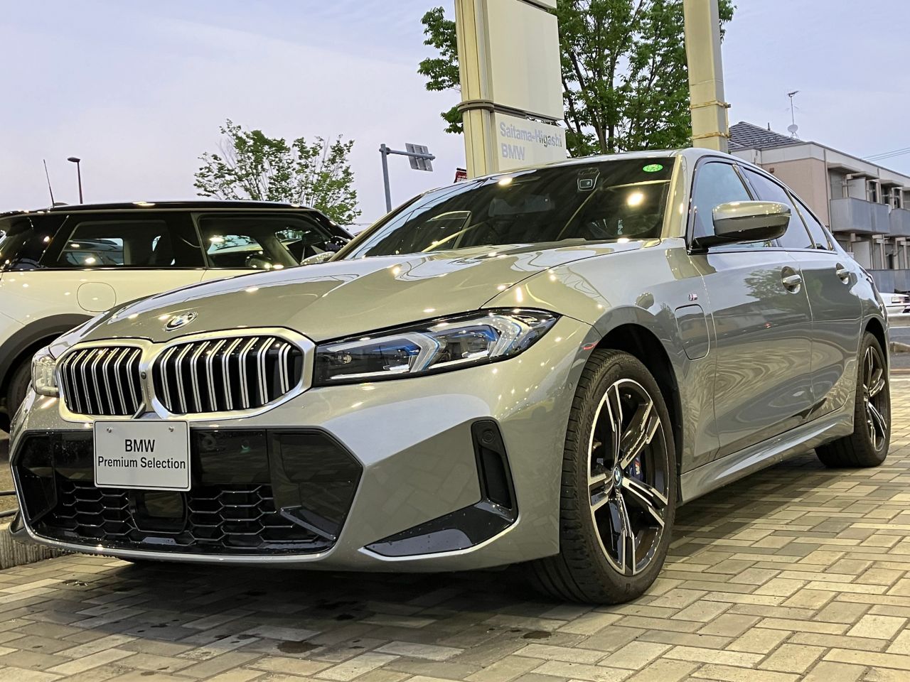 G20 330e Saloon LCI RHD MX